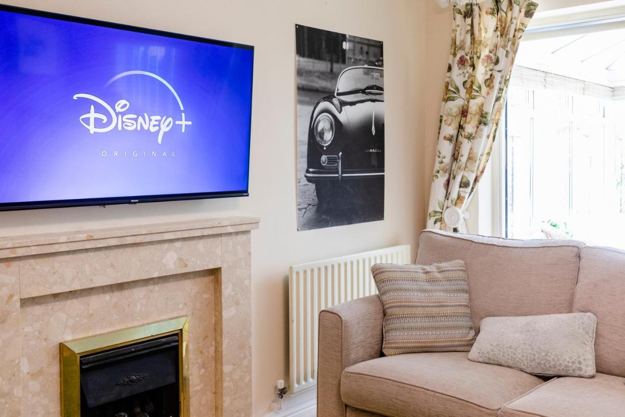 Chichester Retreat House With Free Parking Экстерьер фото