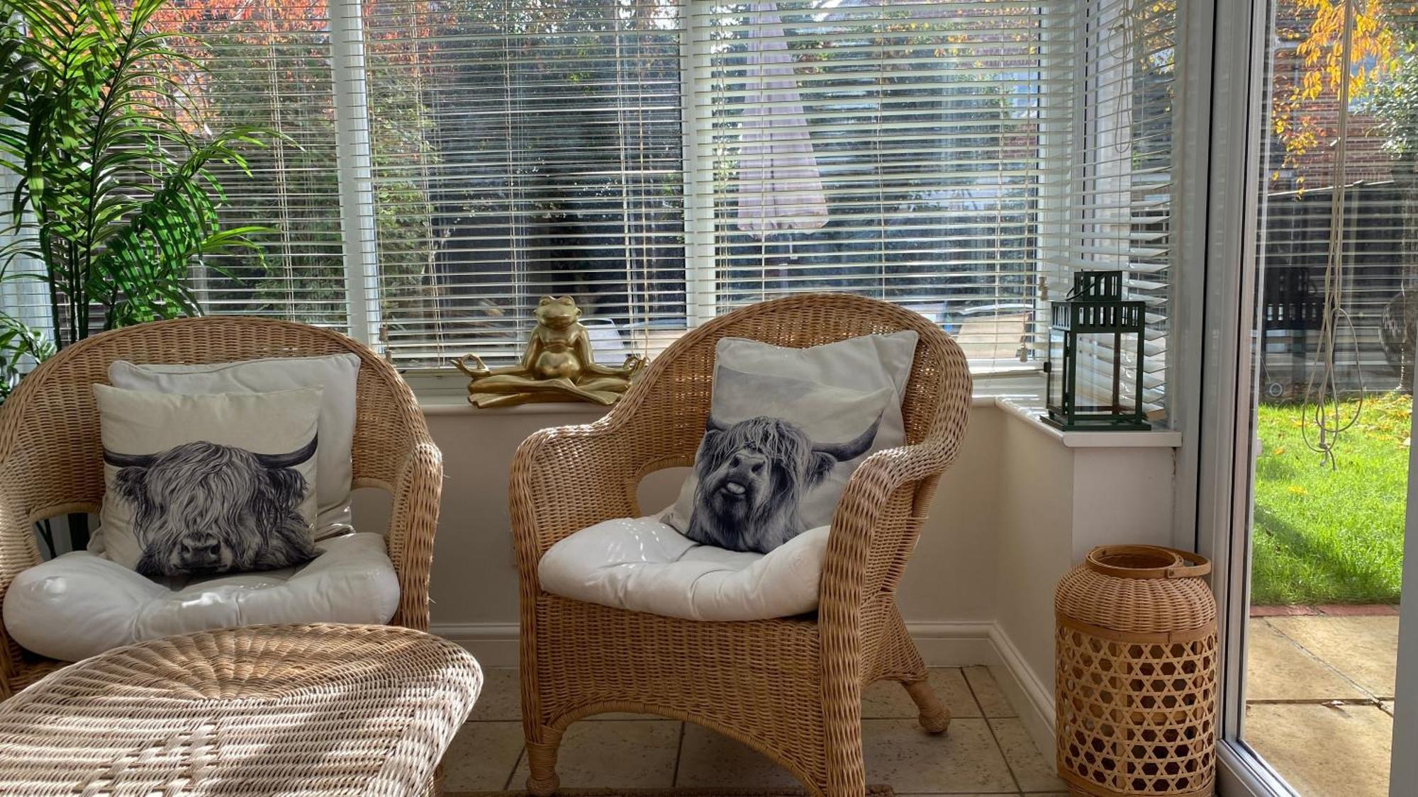 Chichester Retreat House With Free Parking Экстерьер фото
