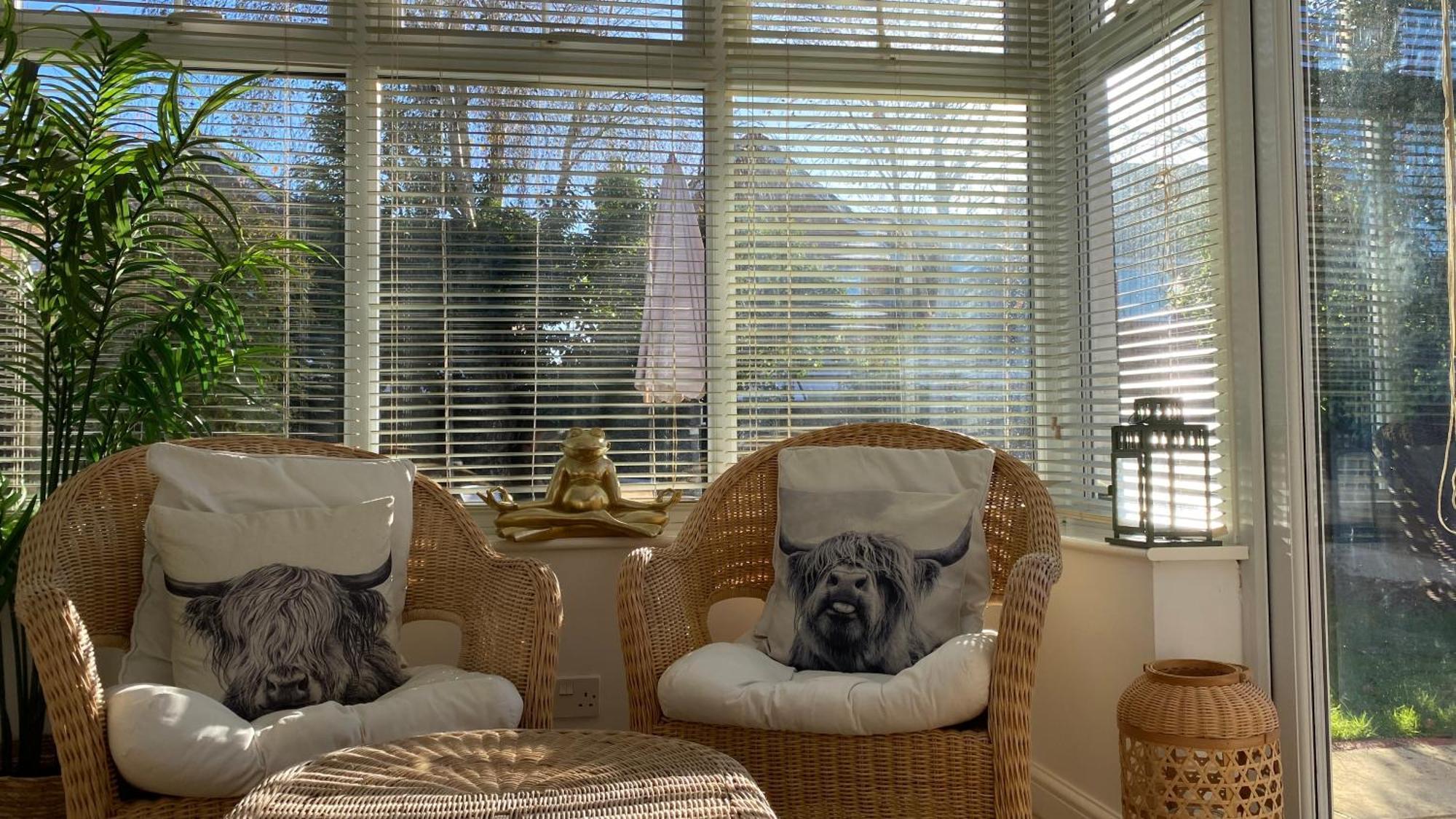 Chichester Retreat House With Free Parking Экстерьер фото