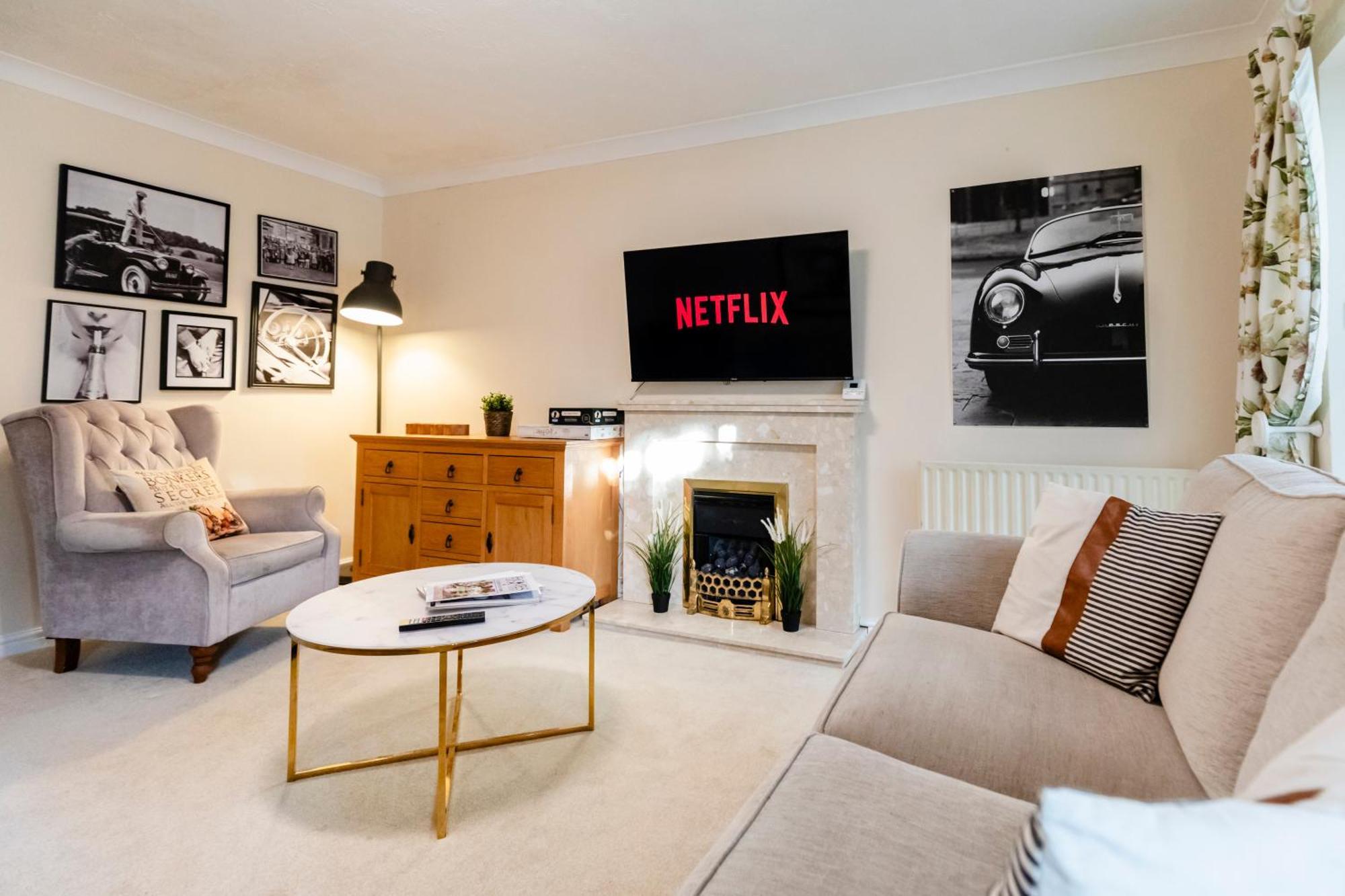 Chichester Retreat House With Free Parking Экстерьер фото